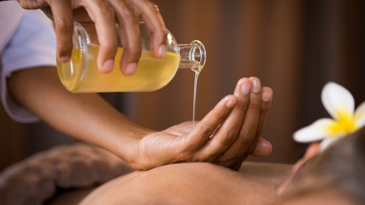 A lomilomi massage