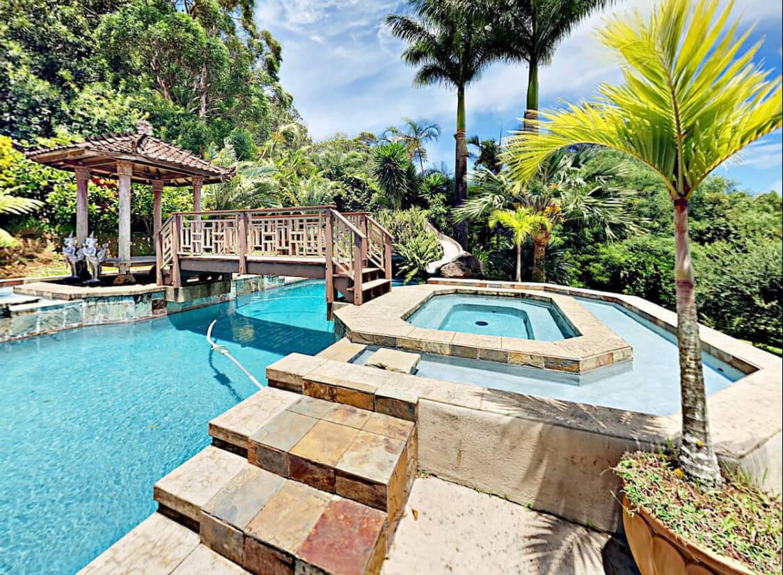 Bamboo temple Airbnb in Haiku, Maui