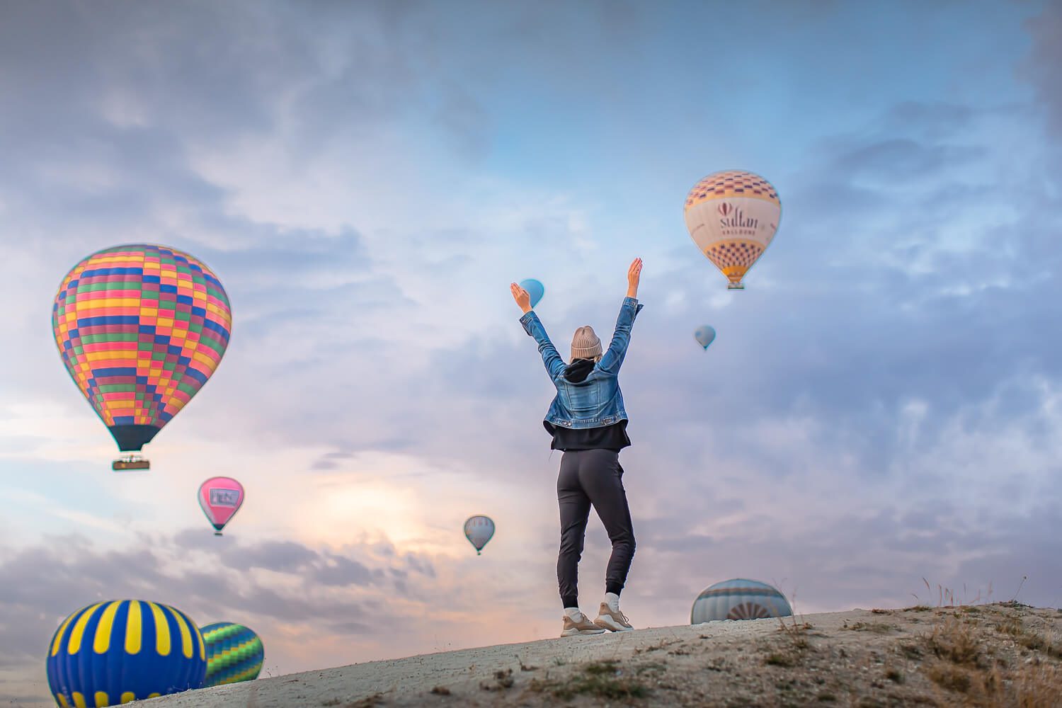 Cappadocia Balloon ride with I'm Jess Traveling