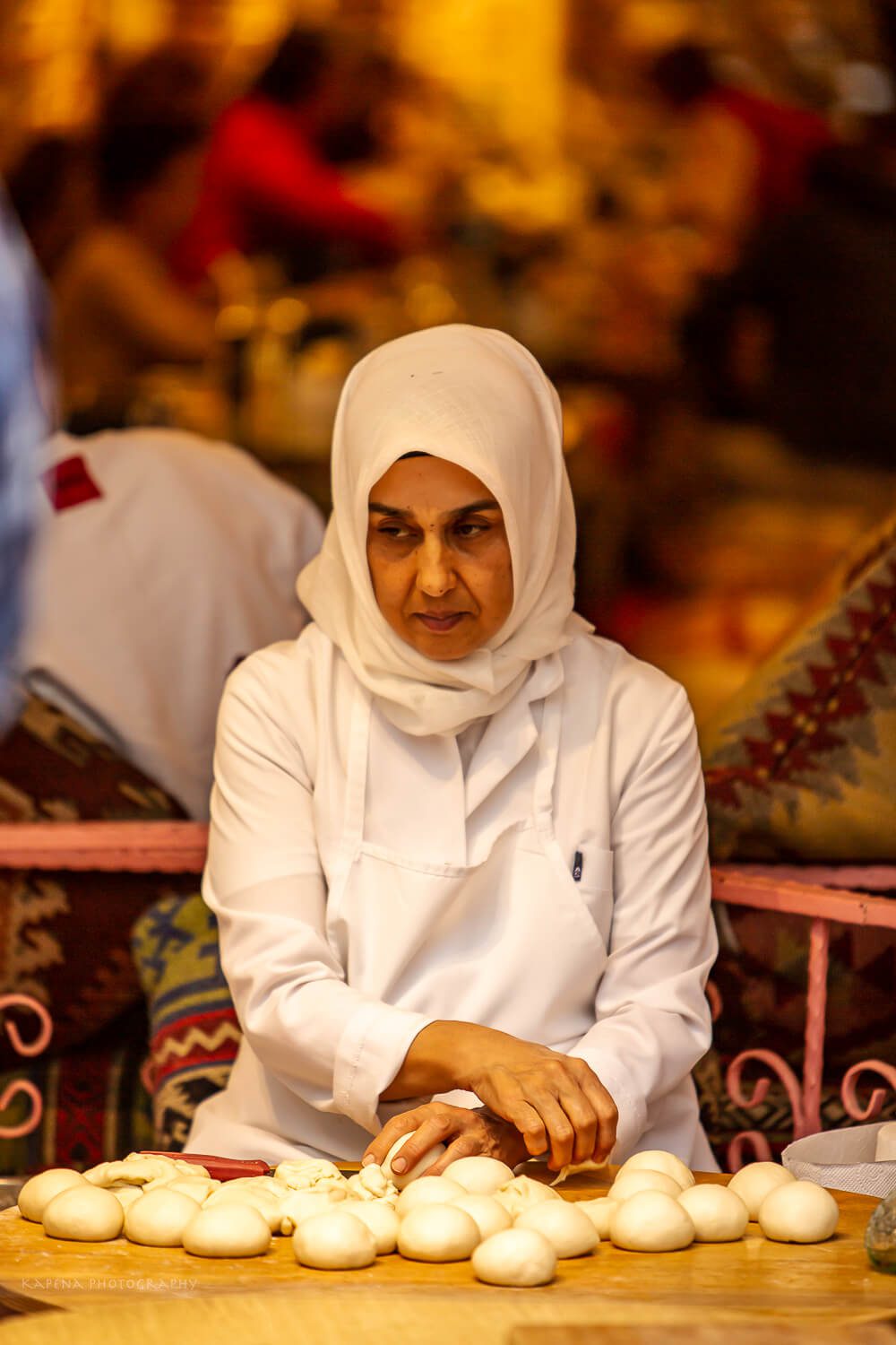 Turkish women making pita