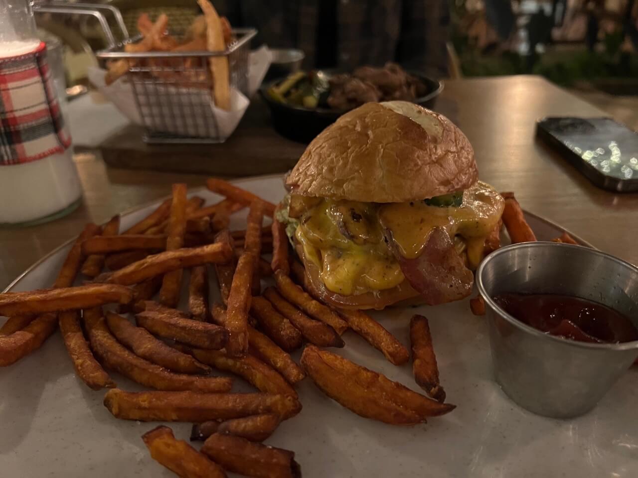 Burger at Hectors Bistro