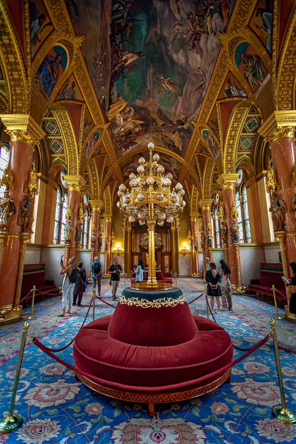The Parliament building in Budapest<br />
