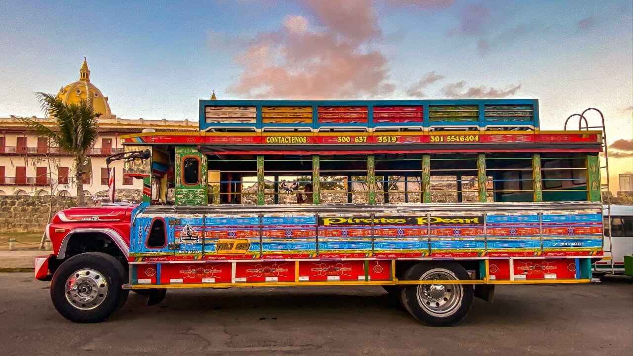 Bus in Colombia<br />
